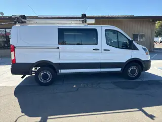 2021 Ford Transit 250