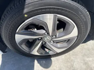 2019 Honda Insight EX