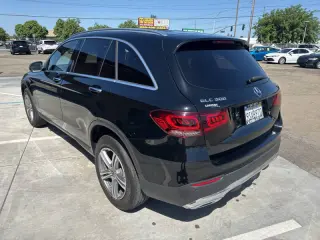 2021 Mercedes-Benz GLC GLC 300