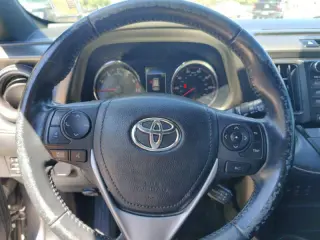 2016 Toyota RAV4 SE