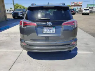 2016 Toyota RAV4 SE