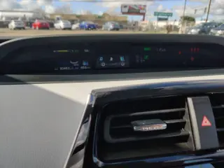 2020 Toyota Prius XLE
