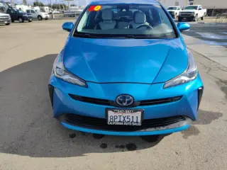 2020 Toyota Prius XLE