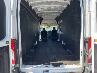 2021 Ford Transit 250