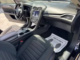 2020 Ford Fusion Hybrid SE