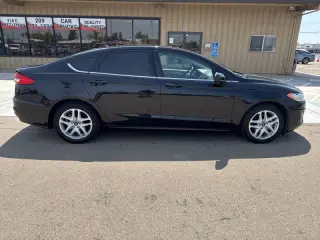 2020 Ford Fusion Hybrid SE