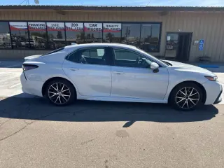 2022 Toyota Camry SE Nightshade