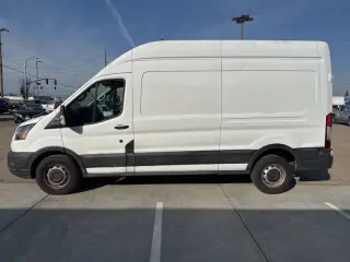 2020 Ford Transit 250