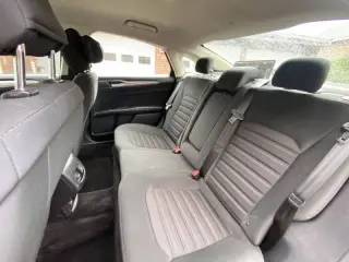 2018 Ford Fusion Hybrid SE
