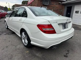 2012 Mercedes-Benz C-Class C 300 Luxury 4MATIC
