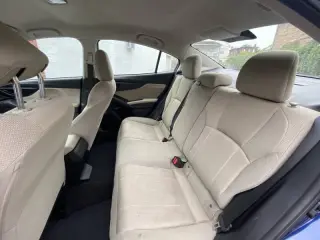 2017 Subaru Impreza 2.0i