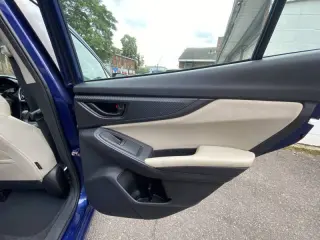 2017 Subaru Impreza 2.0i