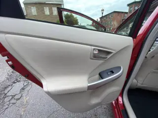 2013 Toyota Prius Four