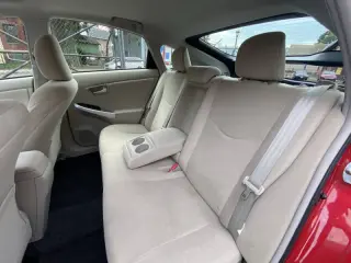 2013 Toyota Prius Four