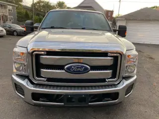 2011 Ford F-250 Super Duty XLT