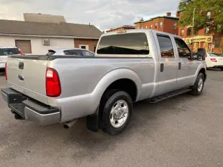 2011 Ford F-250 Super Duty XLT