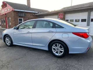 2014 Hyundai SONATA