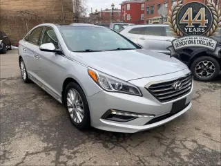 2015 Hyundai SONATA
Limited