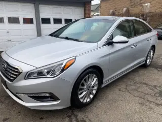 2015 Hyundai SONATA
Limited