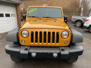 2014 Jeep Wrangler Unlimited
Sport