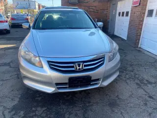 2011 Honda Accord
EX-L