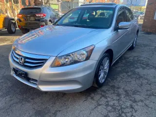 2011 Honda Accord
EX-L