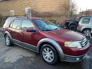 2008 Ford Taurus X
SEL