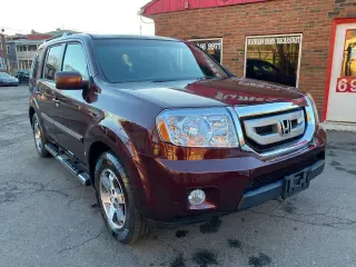 2010 Honda Pilot
Touring w/Navi w/DVD