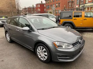 2015 Volkswagen Golf SportWagen
TDI S