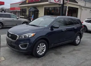 2018 Kia Sorento LX