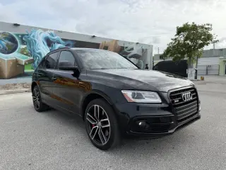2017 Audi SQ5 3.0T quattro Premium Plus