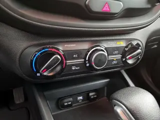 Kia Soul 2023 LX 4 puertas Crossover