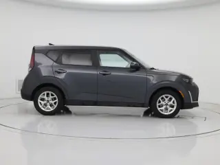 Kia Soul 2023 LX 4 puertas Crossover