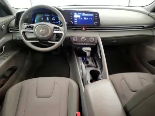 Hyundai ELANTRA 2024 SE 4dr Sedan