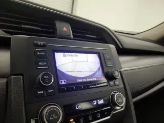 Honda Civic 2016 LX 4dr Sedan w/Honda Sensing