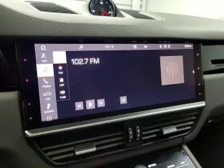Porsche Cayenne 2021 AWD 4dr SUV
