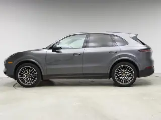 Porsche Cayenne 2021 AWD 4dr SUV