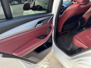 2019 BMW X4 xDrive30i