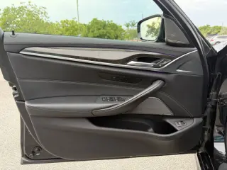 2018 BMW 5 Series 540i
