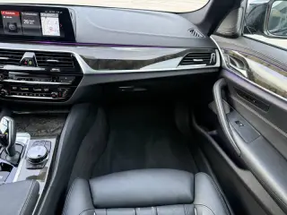 2018 BMW 5 Series 540i