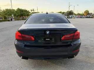2017 BMW 5 Series 540i