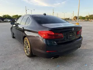 2017 BMW 5 Series 540i
