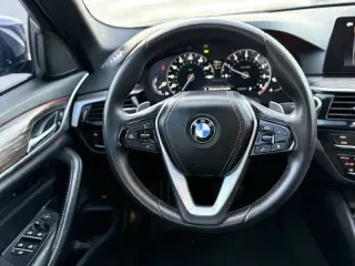2017 BMW 5 Series 540i