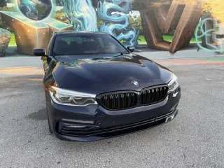 2017 BMW 5 Series 540i