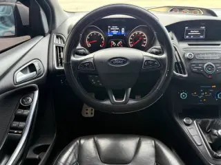 2017 Ford Focus ST