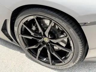 2013 Lamborghini Aventador LP 700-4