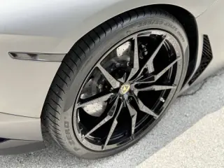 2013 Lamborghini Aventador LP 700-4