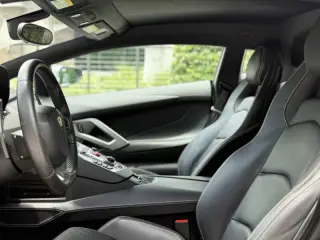 2013 Lamborghini Aventador LP 700-4