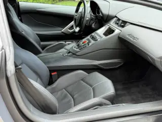 2013 Lamborghini Aventador LP 700-4