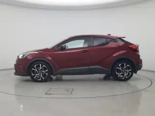 Toyota C-HR 2018 XLE 4dr Crossover